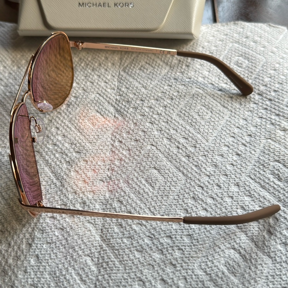 New Michael Kors aviator sunglasses. - Picture 2 of 4